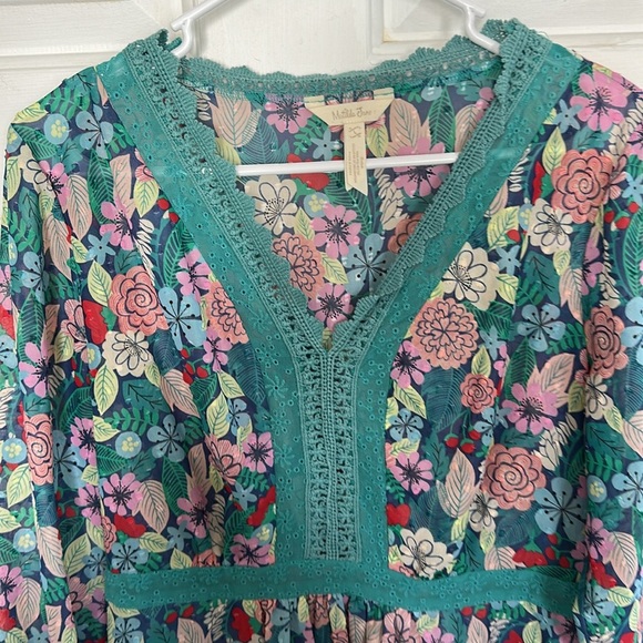 Matilda Jane Floral Top size large - Picture 2 of 3